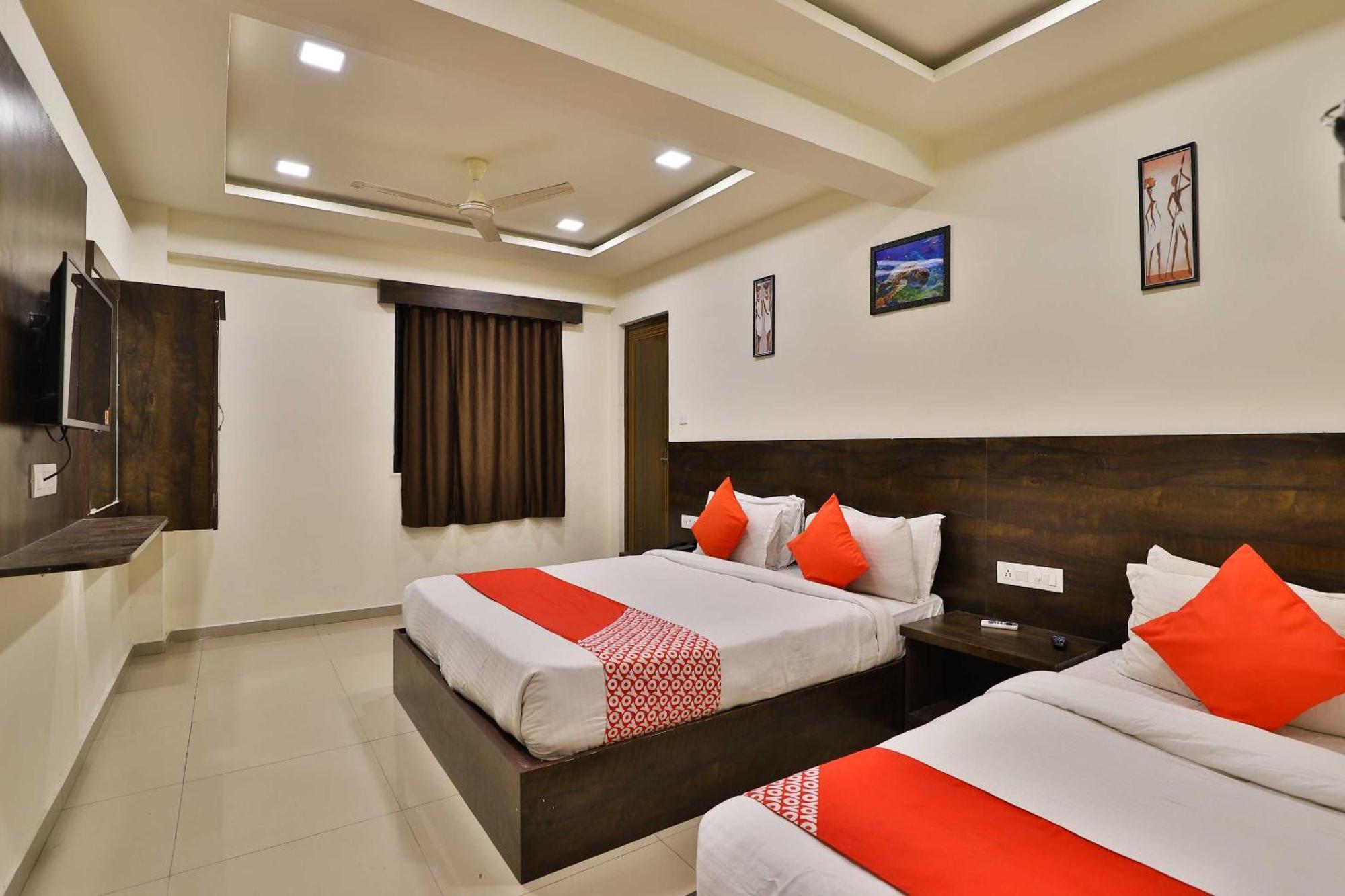 Hotel O Kajri Koba Extérieur photo