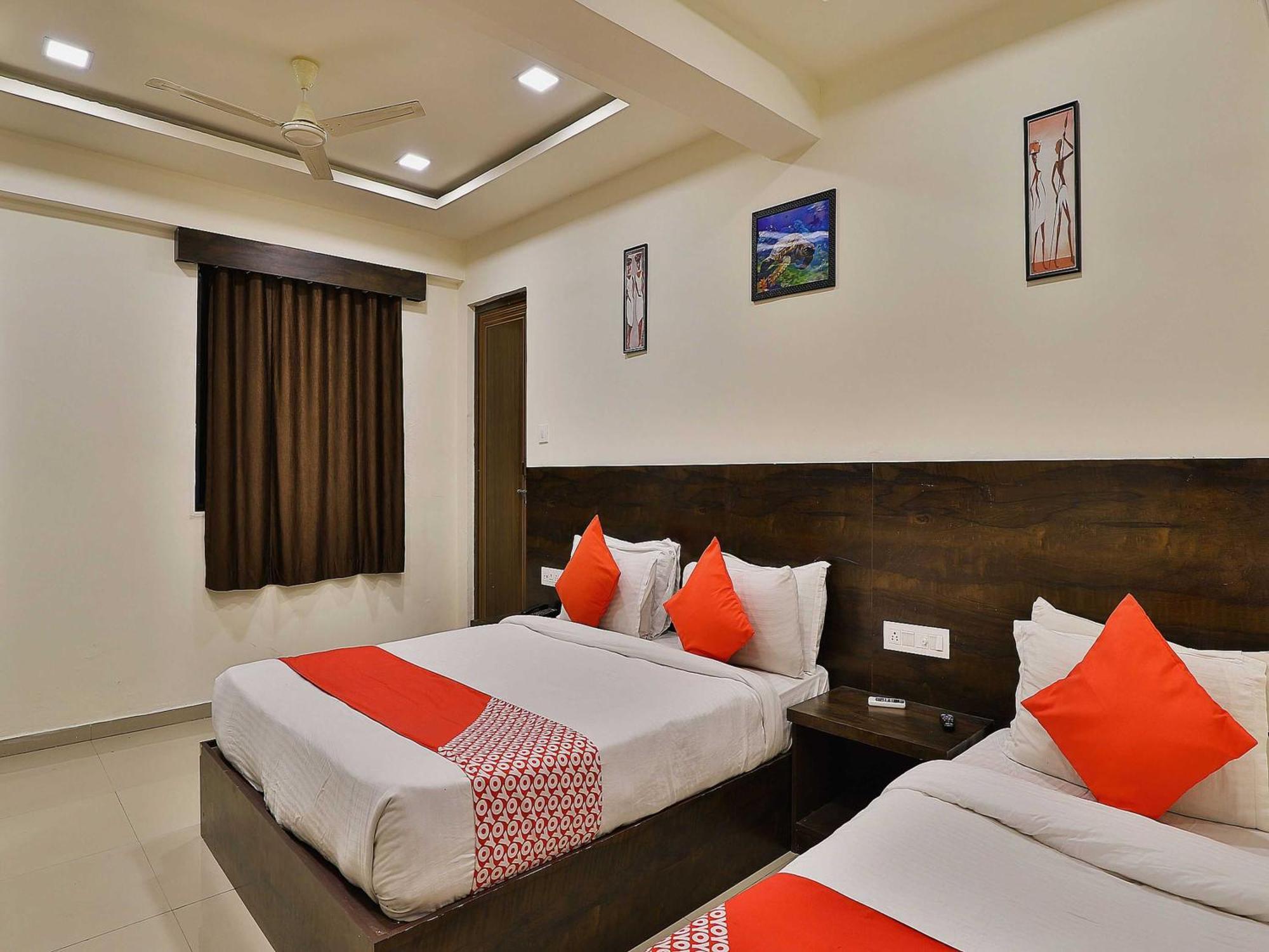 Hotel O Kajri Koba Extérieur photo